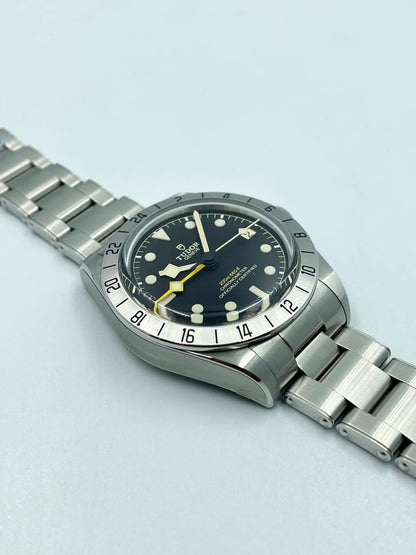 Tudor Black Bay pro 39 mm