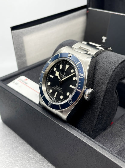 Tudor Black Bay 39 mm