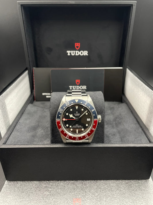 Tudor Black Bay GMT 41mm