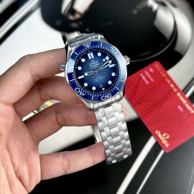 Omega Seamaster diver