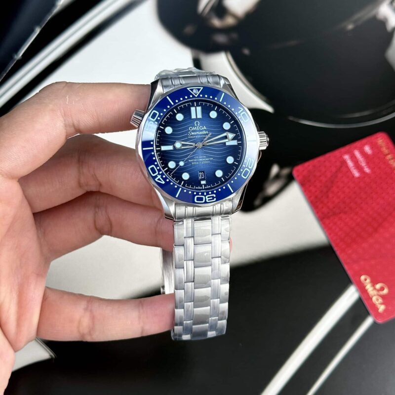 Omega Seamaster diver